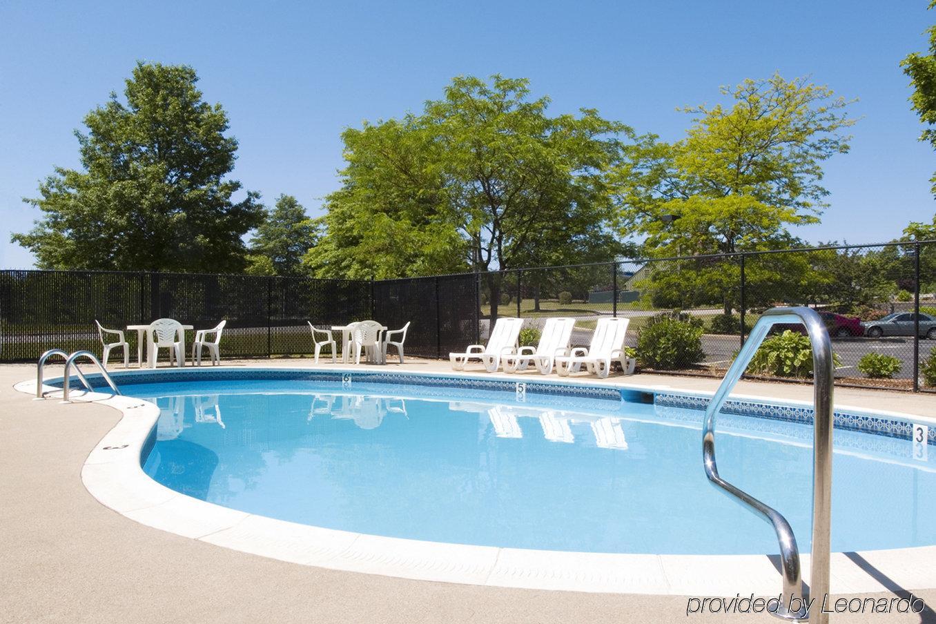 Baymont By Wyndham North Dartmouth Fall River Facilities photo
